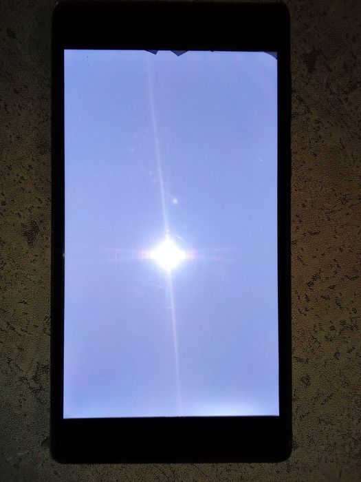 Планшет Lenovo Tab 7 Essential 2/16GB 3G (ZA310144UA) Не рабочий