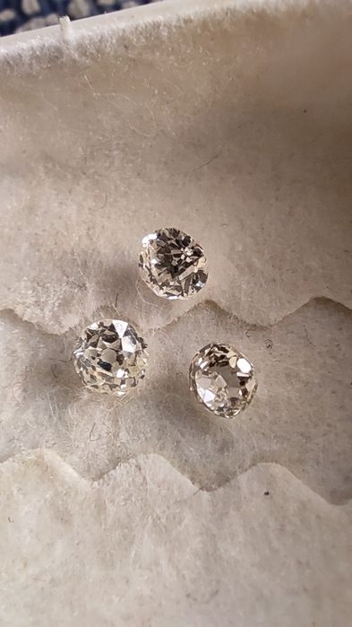 3 diamantes lapidados