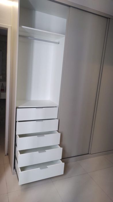 Instalação de cozinhas e roupeiros