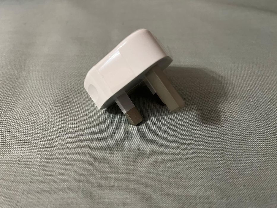 Zasilacz do iPhone Apple - Wielka Brytania 5V - 1A ładowarka A1399