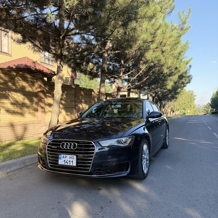 Audi a6c7 рест 2015 год
