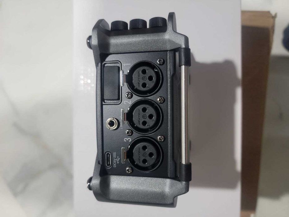 Цифровий диктофон Zoom F6 польовий рекордер