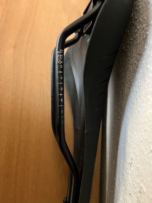 Selim Fizik - Antares R5