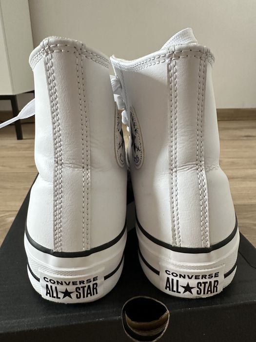 Trampki damskie Converse skórzane 38