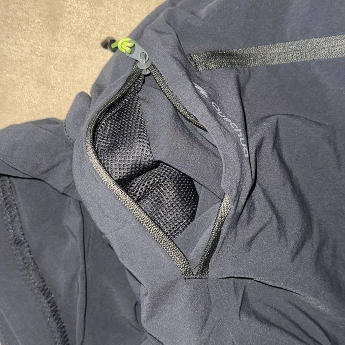 Шорти спортивні трекінгові Decathlon