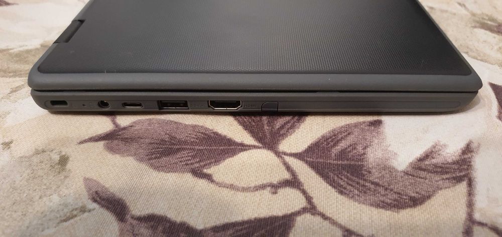 Ноутбук-трансформер Asus 1100BR FKA