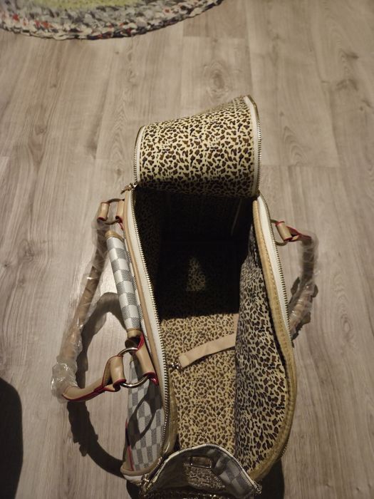 Piękna nowa torba dla psa kota