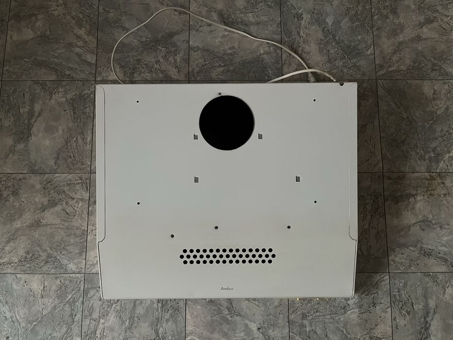 Amica okap podszawkowy