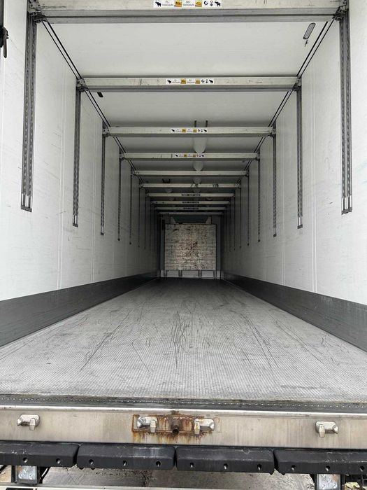 SCHMITZ тент, реф.   DAF Тягачі.    Окремо і разом