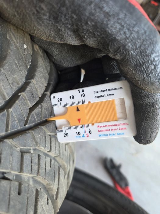 Koła zimowe corolla e12 195/60 r15  4x100