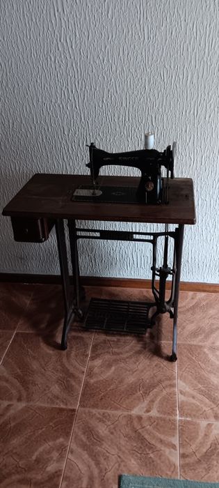 Maquina de costura Singer