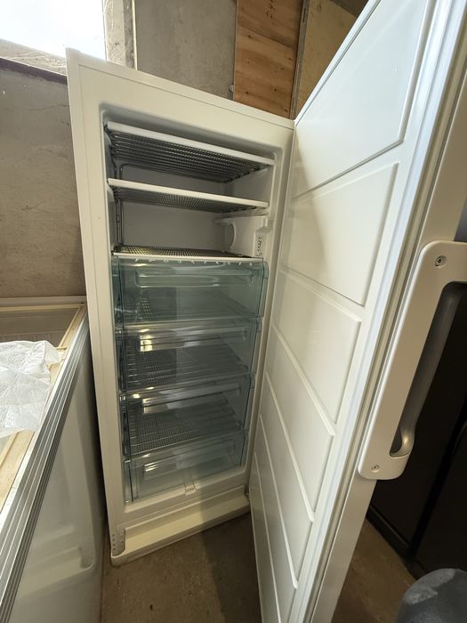 Морозильна камера