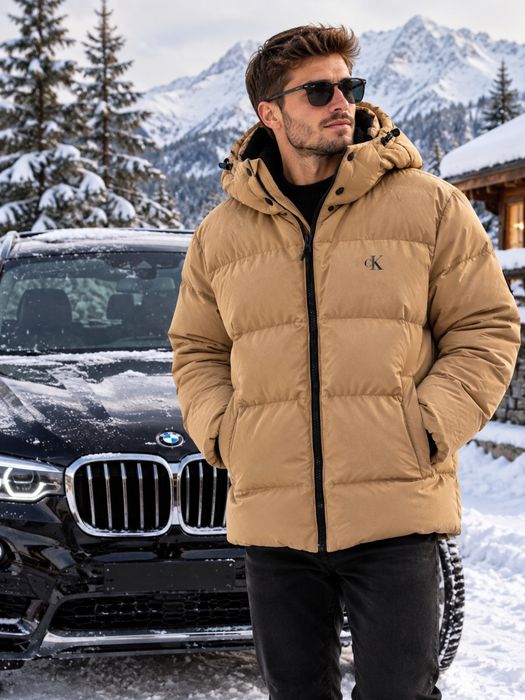 Срочно продам .Пуховик Calvin Klein размер XL, , Оригінал.