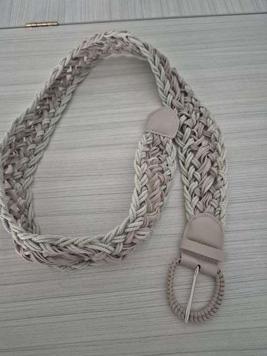 Pasek damski kremowy Zara
