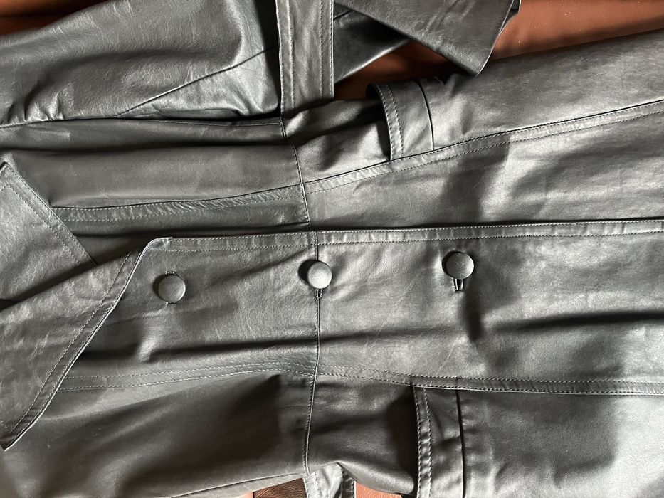 Marka „Moda Polska” - Piękny, długi skórzany płaszcz damski jak nowy