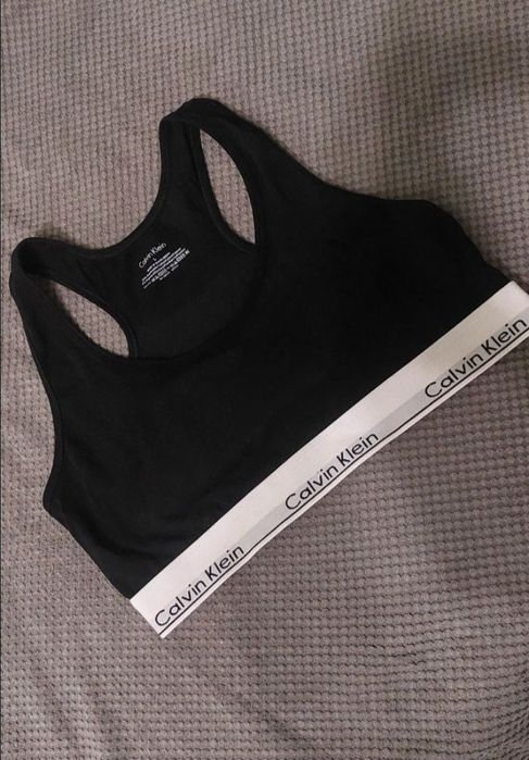 Топ Calvin Klein