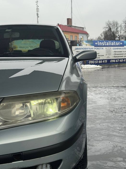 Гарне авто та хороший друг,за час користування жодного разу не підвила,авто проїжджає в тиждень не менше ніж 400км,і постійно працює без нарікань, замінено масла,фільтра. Має вмісткий багажник та просторий багатофункціональний салон. Авто доволі економне,6сти ступенева коробка передач, двигун працює рівно та їде бодро. Дзвоніть розповім за авто все що цікавить. Можу скинути доп.фото та відео огляд. Для людини яка приїхала куплять можливий торг. Можливий обмін( в приоритеті бус, мінівен). До зустрічі !.