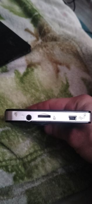 Продам Навигатор Prestigio GEOVISION 5566BTFMHD