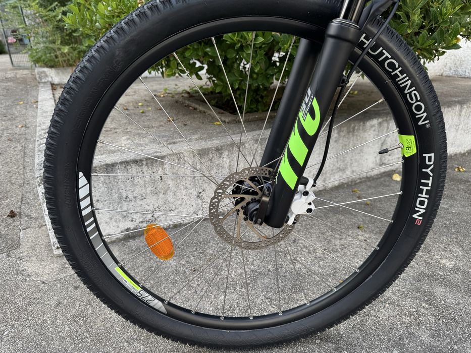 Bicicleta  BTT.