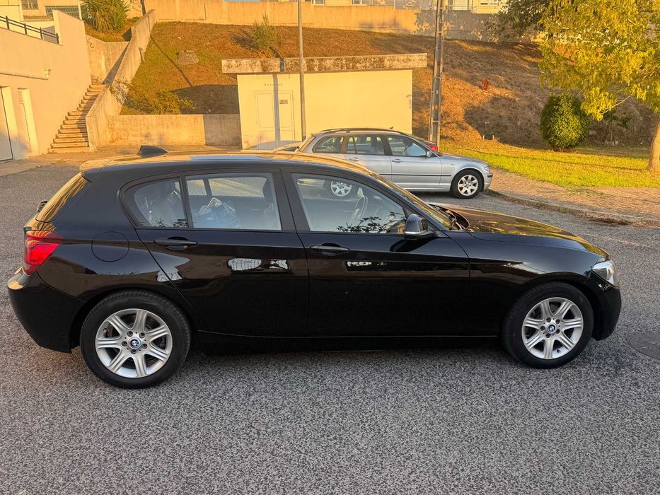 BMW Série 1 116d 2012 | Único Dono | 176k km | Pintura Nova | CarPlay | Leiria