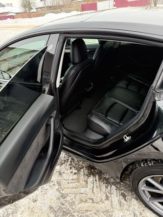 Tesla model 3 2022 года Leng Range82.5КвТ