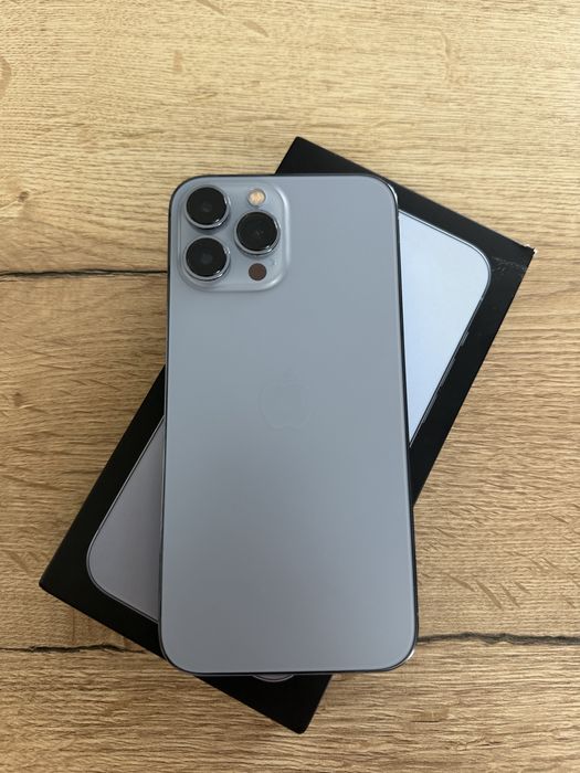 iPhone 13 Pro Max 256GB в цвете Sierra Blue