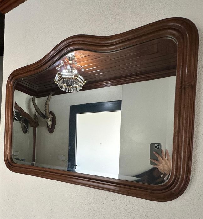 Espelho emoldurado