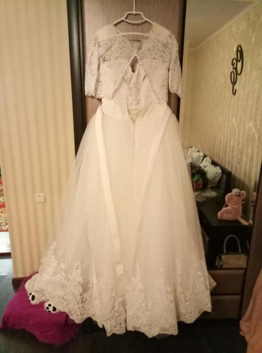 Свадебное платье