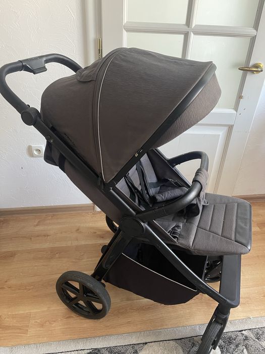 Прогулянковий візок Carrello Bravo SL