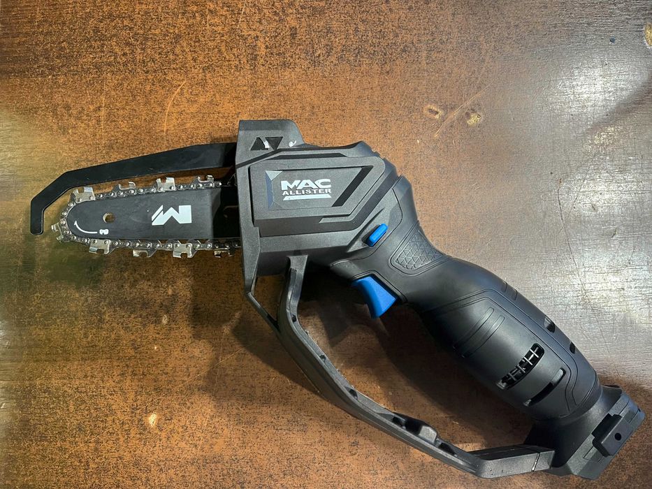 Mini pilarka MacAllister MGS1815-LI / Używana