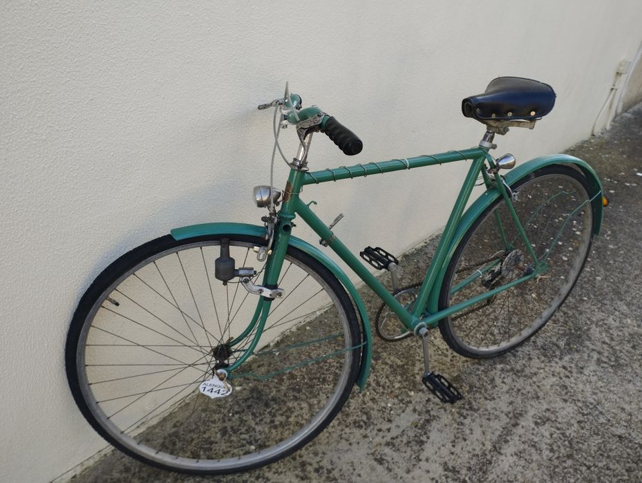 Bicicleta pasteleira vintage