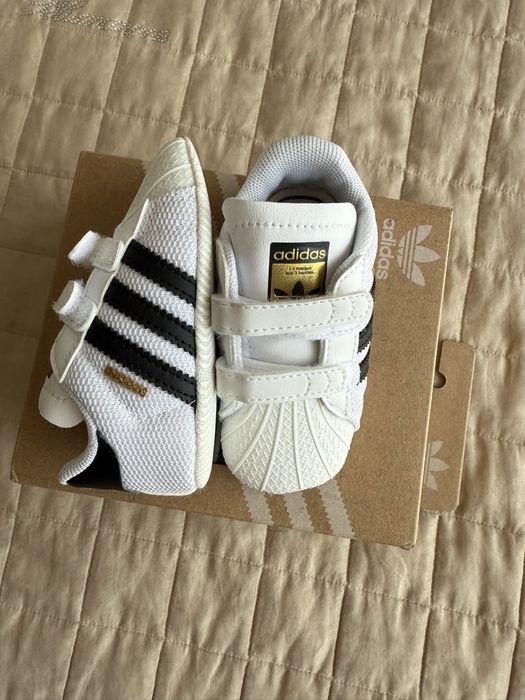 Дитячі кросівки Superstar Crib