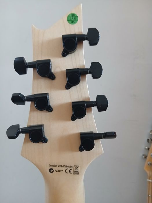 Gitara elektryczna siedmiostrunowa