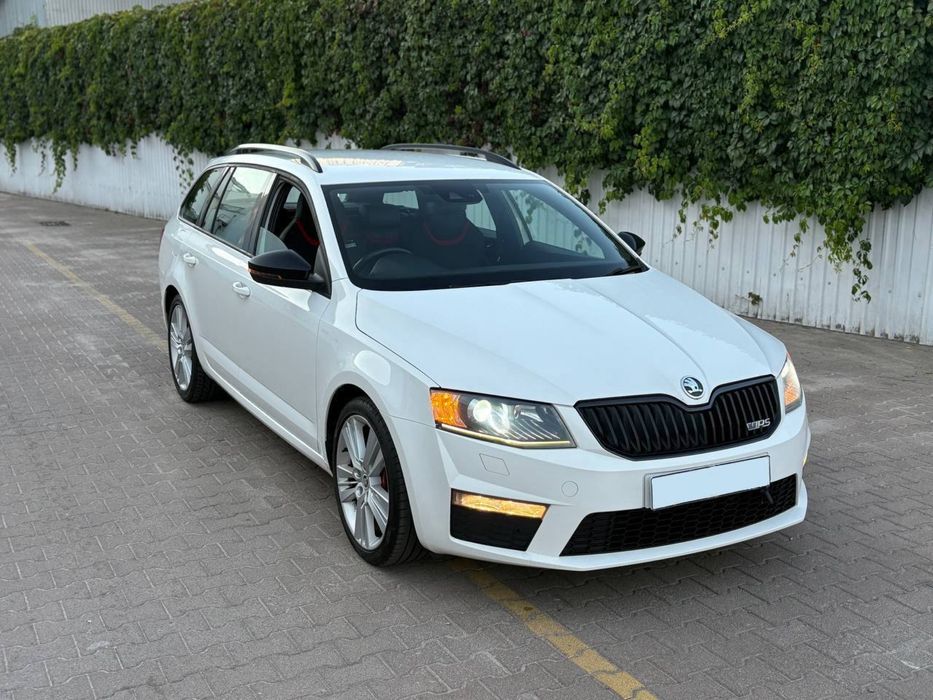 Розборка Skoda Octavia A7 VRS Бампер Фара Капот Крило Дверка Потолок