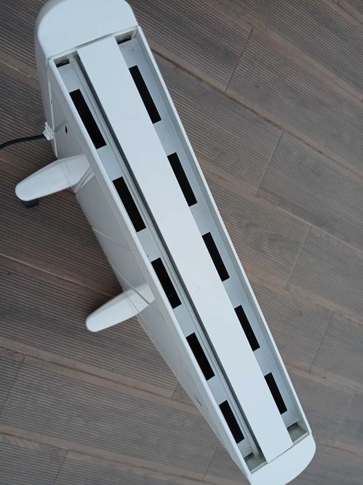 Aquecedor Emissor Térmico TAURUS TALLIN 900 (900 W)