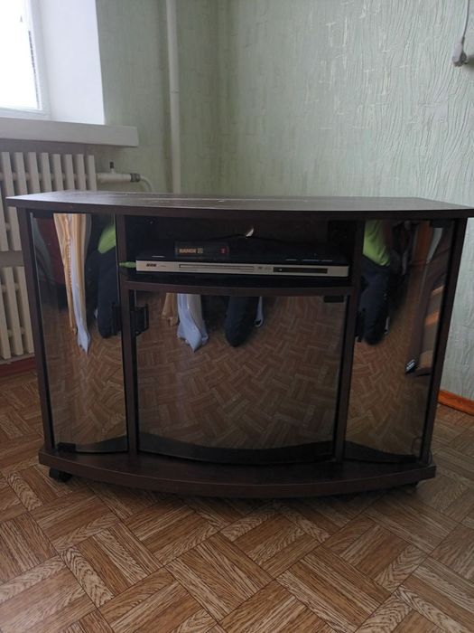 Тумба під телевізор