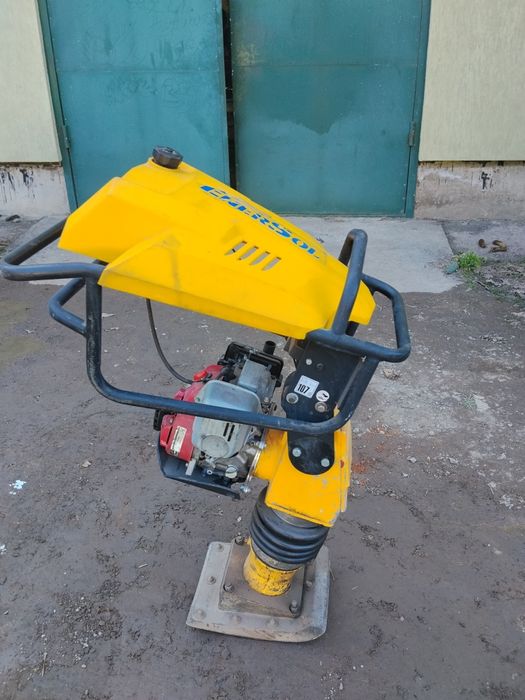 Віброноги, віброплита Enar honda
