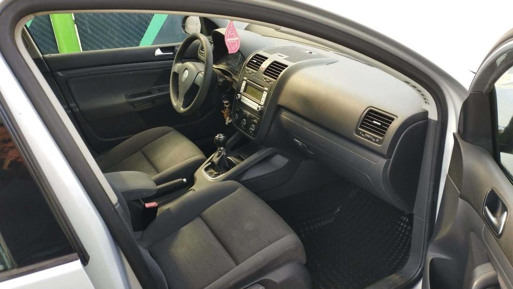 //VW GOLF 5//1.4 mpi//5 d/