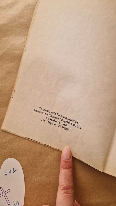 Livro "As minas de Salomão" de Eça de Queiroz