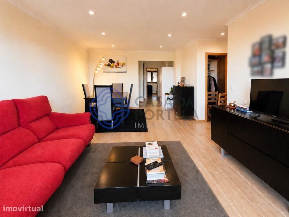 Apartamento T2 em Mafamude, Vila Nova de Gaia