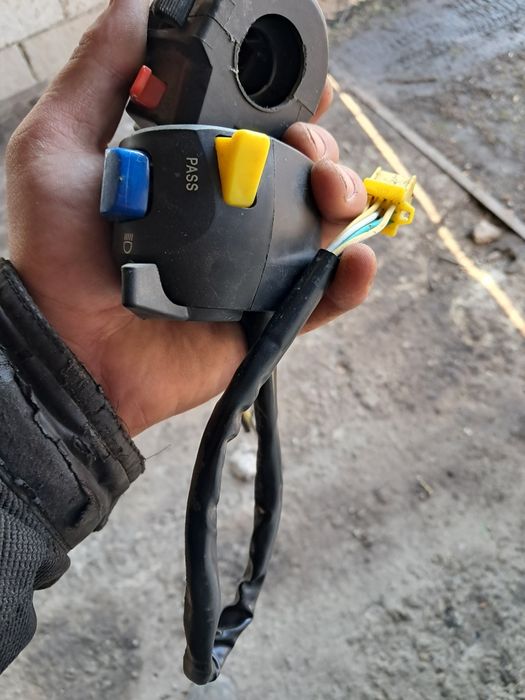 Перемикачі  нові