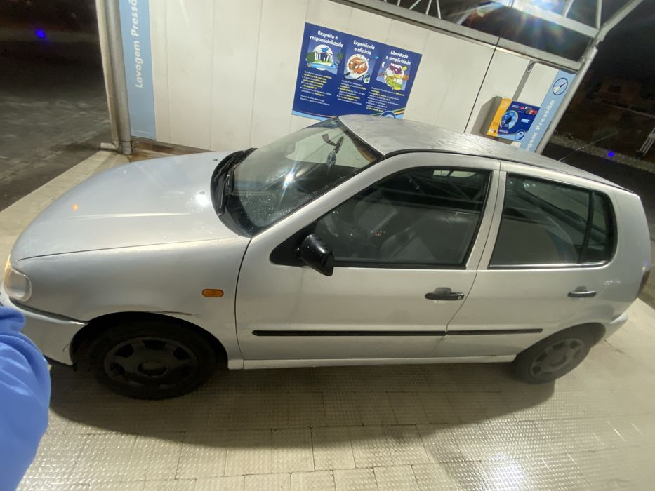 Polo 1999 6N1 dia dia normal bem economico