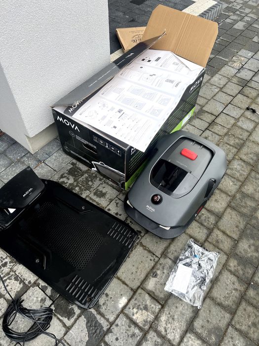 Mova 600 Robot koszący DEMO