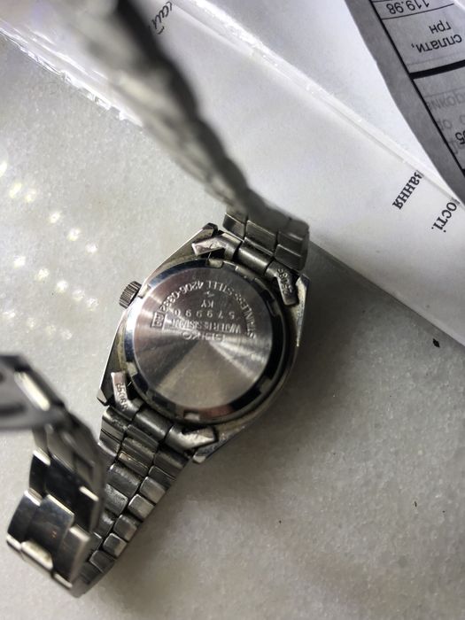 Женские часы  SEIKO