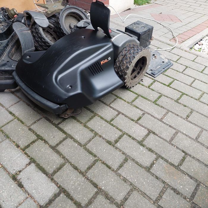 Robót koszący Wiper