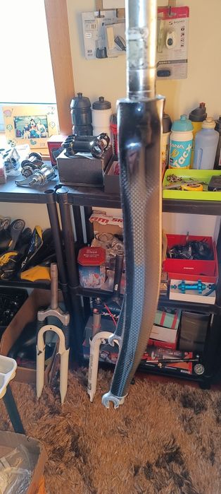 Forqueta carbono uma polegada