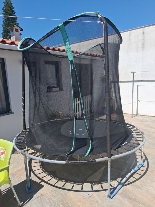 trampolim grande