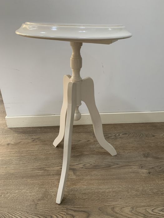 Mesa pe de galo