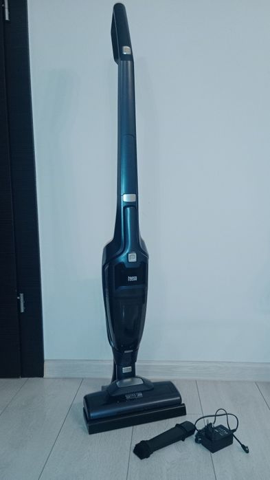 Odkurzacz bezprzewodowy pionowy akumulatorowy 2w1 Teesa SWEEPER 5000