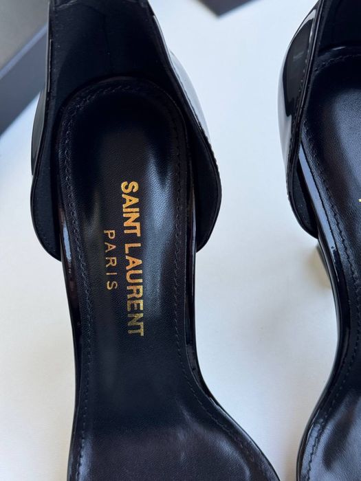 Босоніжки YSL чорний лак топ